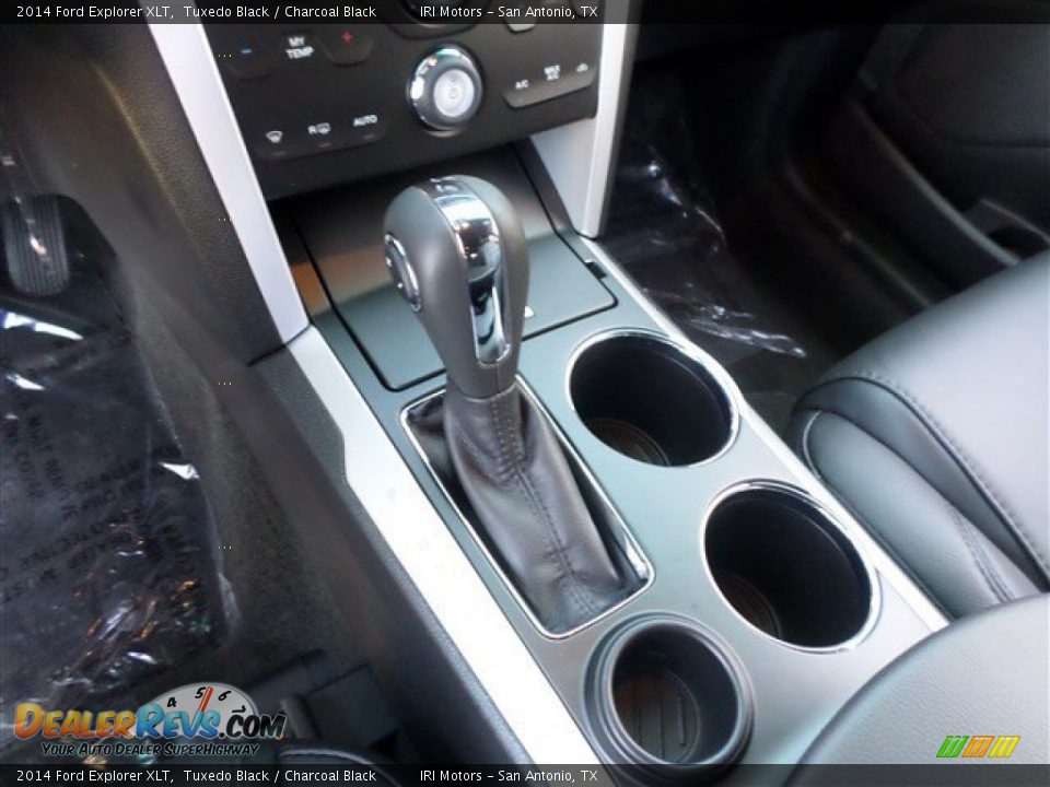 2014 Ford Explorer XLT Tuxedo Black / Charcoal Black Photo #26