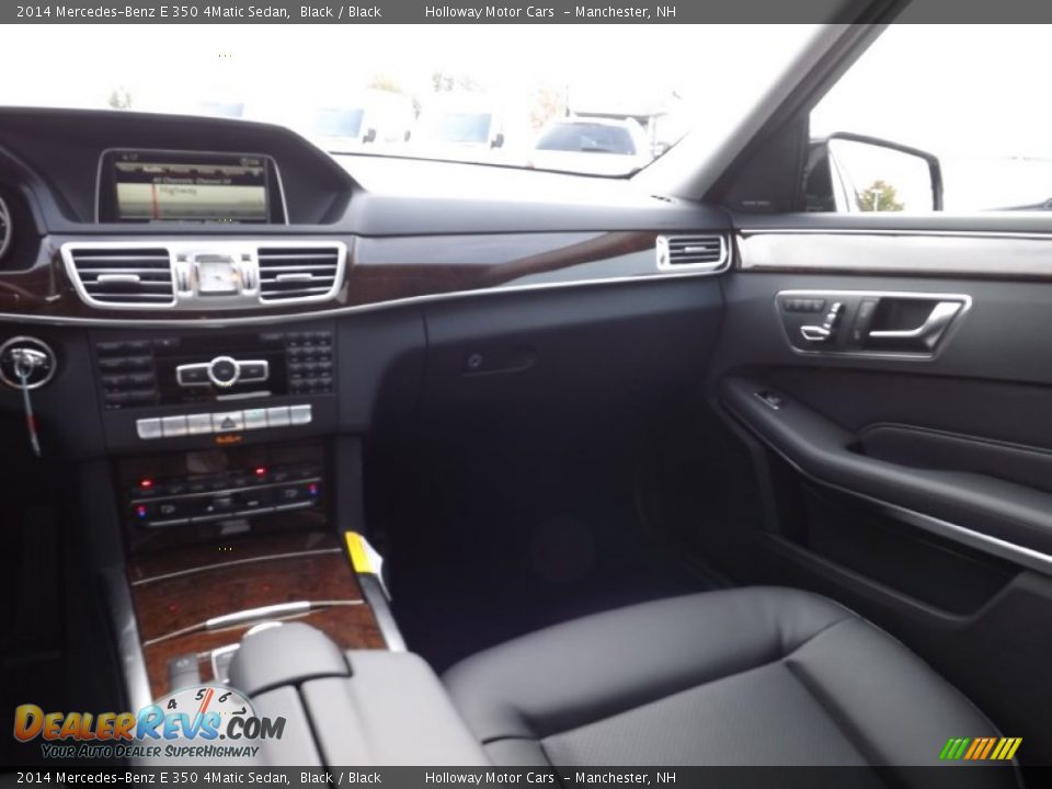 2014 Mercedes-Benz E 350 4Matic Sedan Black / Black Photo #8