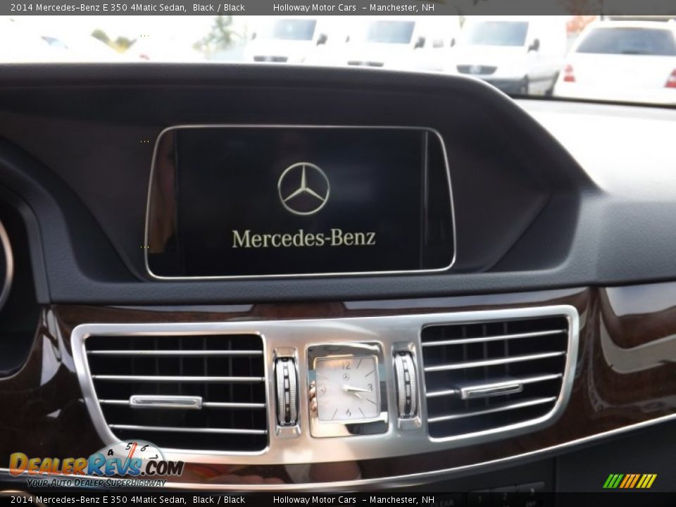 2014 Mercedes-Benz E 350 4Matic Sedan Black / Black Photo #10