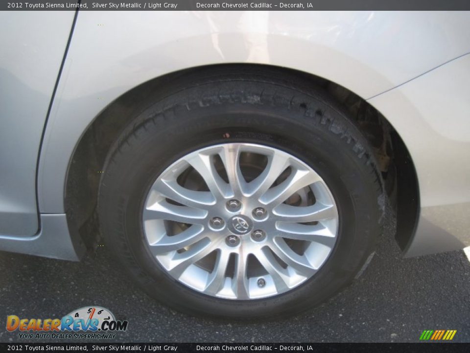 2012 Toyota Sienna Limited Silver Sky Metallic / Light Gray Photo #5
