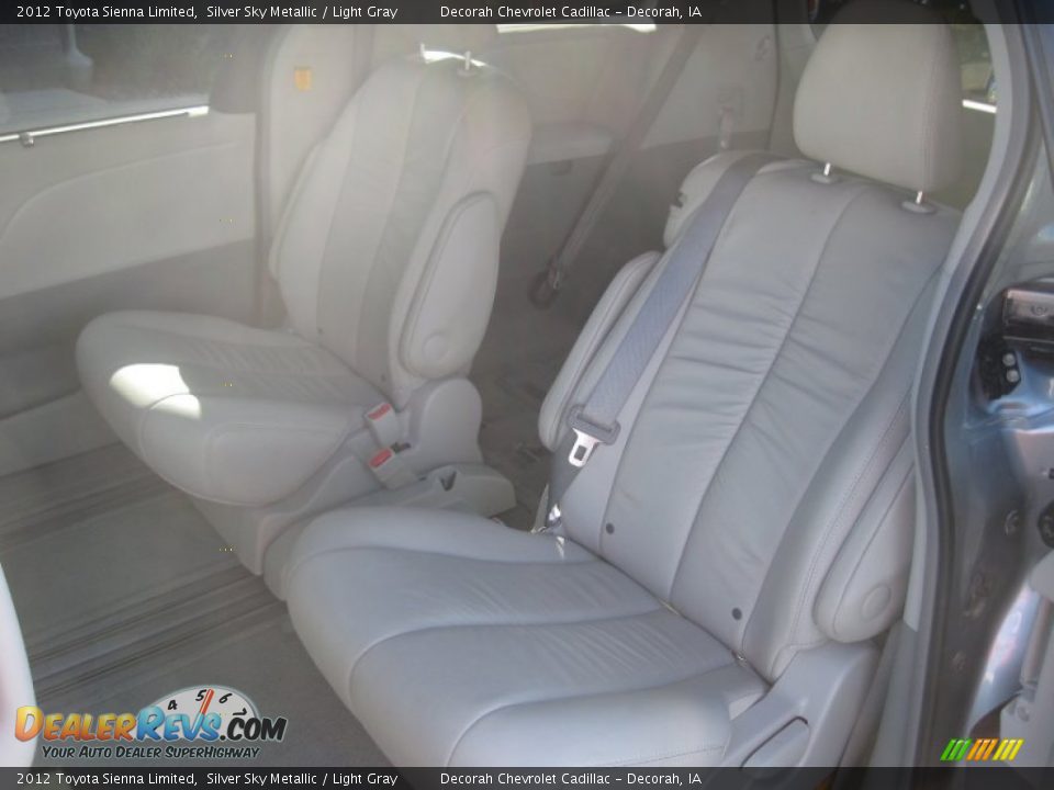 2012 Toyota Sienna Limited Silver Sky Metallic / Light Gray Photo #7