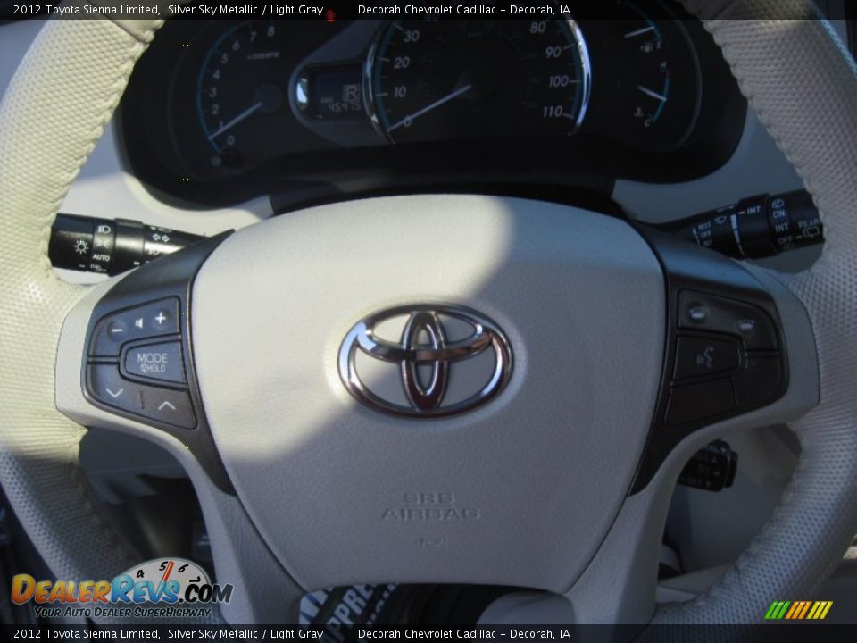 2012 Toyota Sienna Limited Silver Sky Metallic / Light Gray Photo #17