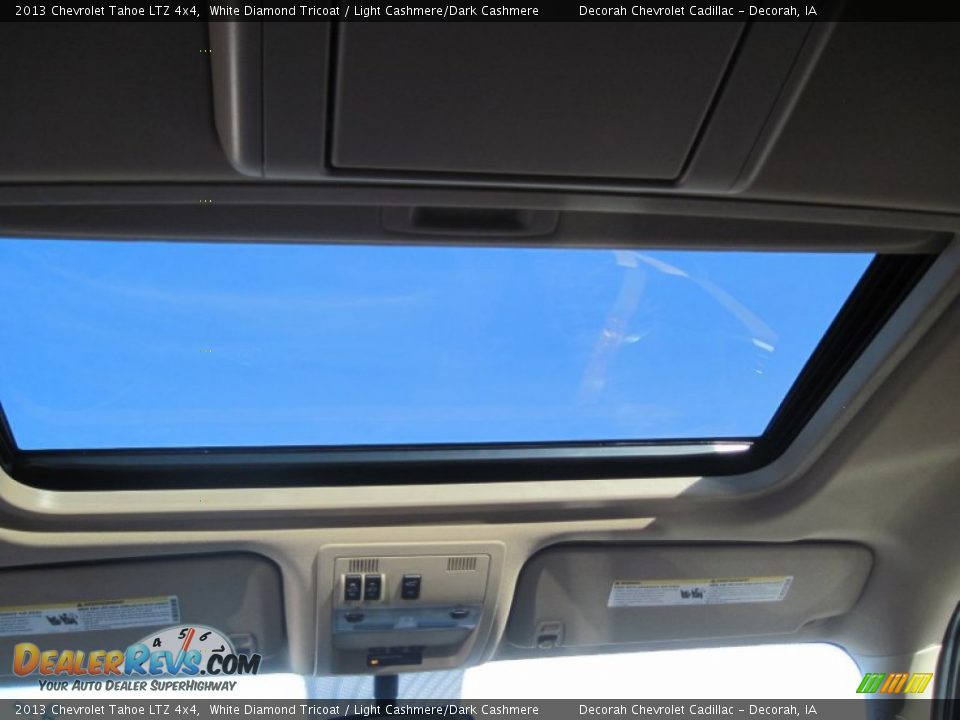 2013 Chevrolet Tahoe LTZ 4x4 White Diamond Tricoat / Light Cashmere/Dark Cashmere Photo #9