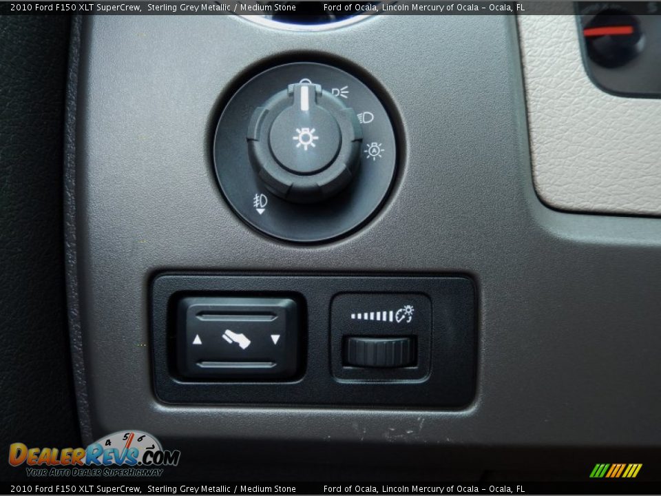 2010 Ford F150 XLT SuperCrew Sterling Grey Metallic / Medium Stone Photo #22