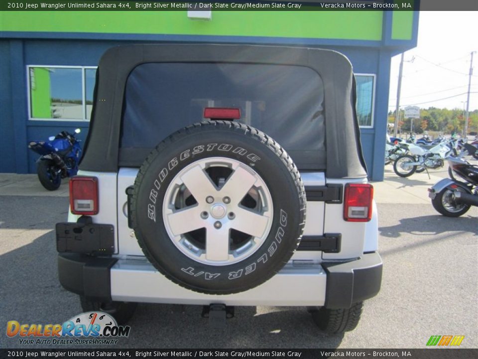 2010 Jeep Wrangler Unlimited Sahara 4x4 Bright Silver Metallic / Dark Slate Gray/Medium Slate Gray Photo #12