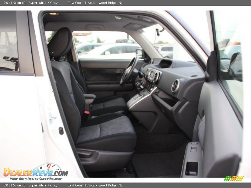 Front Seat of 2011 Scion xB  Photo #8