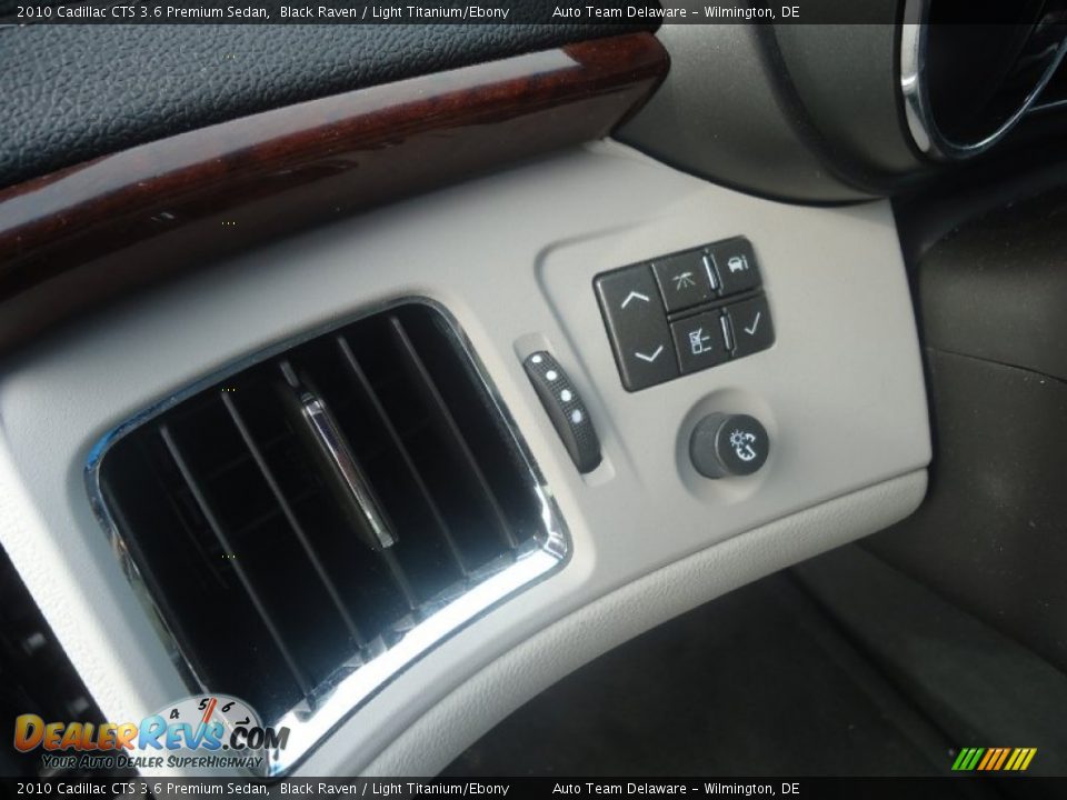2010 Cadillac CTS 3.6 Premium Sedan Black Raven / Light Titanium/Ebony Photo #26