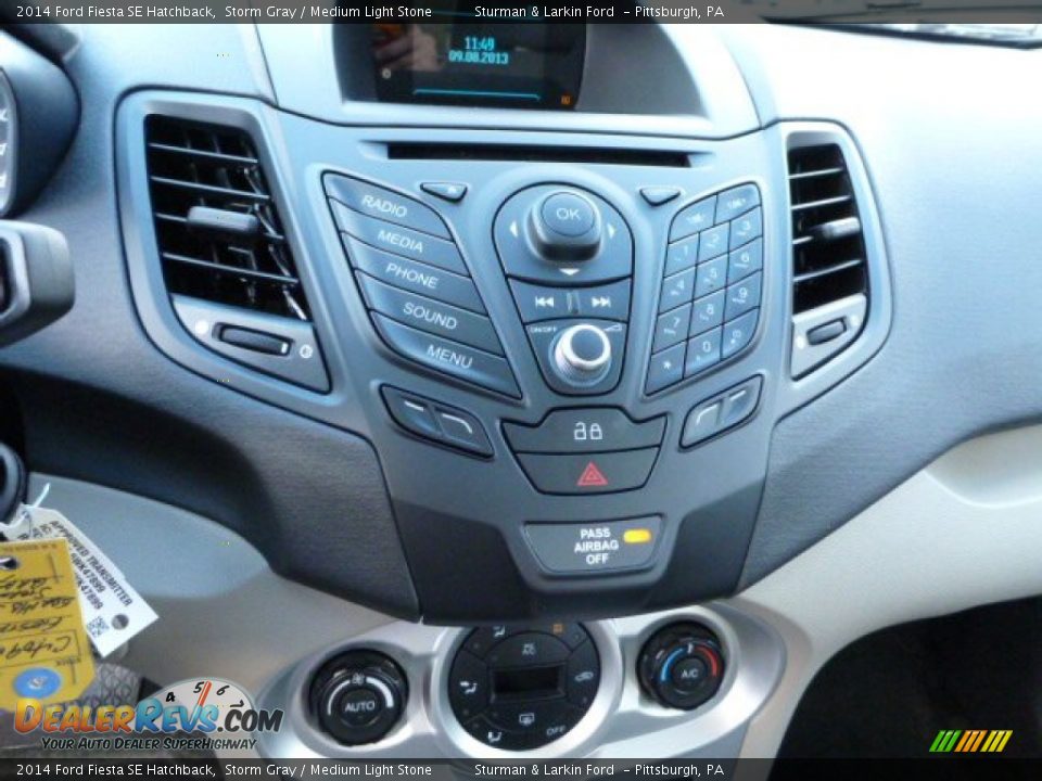 2014 Ford Fiesta SE Hatchback Storm Gray / Medium Light Stone Photo #14