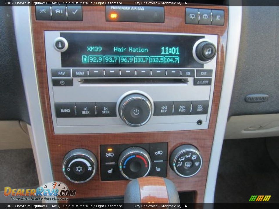 2009 Chevrolet Equinox LT AWD Gold Mist Metallic / Light Cashmere Photo #16