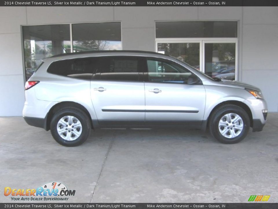 2014 Chevrolet Traverse LS Silver Ice Metallic / Dark Titanium/Light Titanium Photo #2