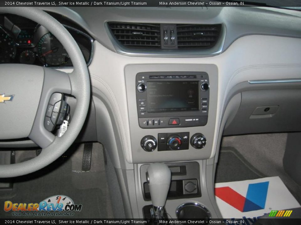 2014 Chevrolet Traverse LS Silver Ice Metallic / Dark Titanium/Light Titanium Photo #5