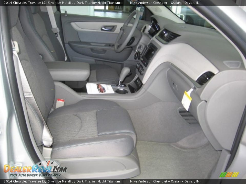 2014 Chevrolet Traverse LS Silver Ice Metallic / Dark Titanium/Light Titanium Photo #9