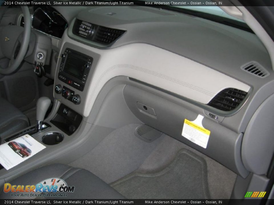 2014 Chevrolet Traverse LS Silver Ice Metallic / Dark Titanium/Light Titanium Photo #11