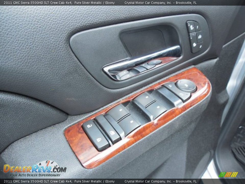 2011 GMC Sierra 3500HD SLT Crew Cab 4x4 Pure Silver Metallic / Ebony Photo #18