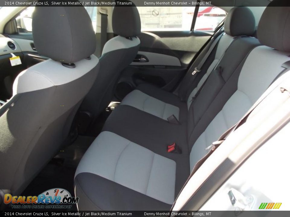 2014 Chevrolet Cruze LS Silver Ice Metallic / Jet Black/Medium Titanium Photo #7