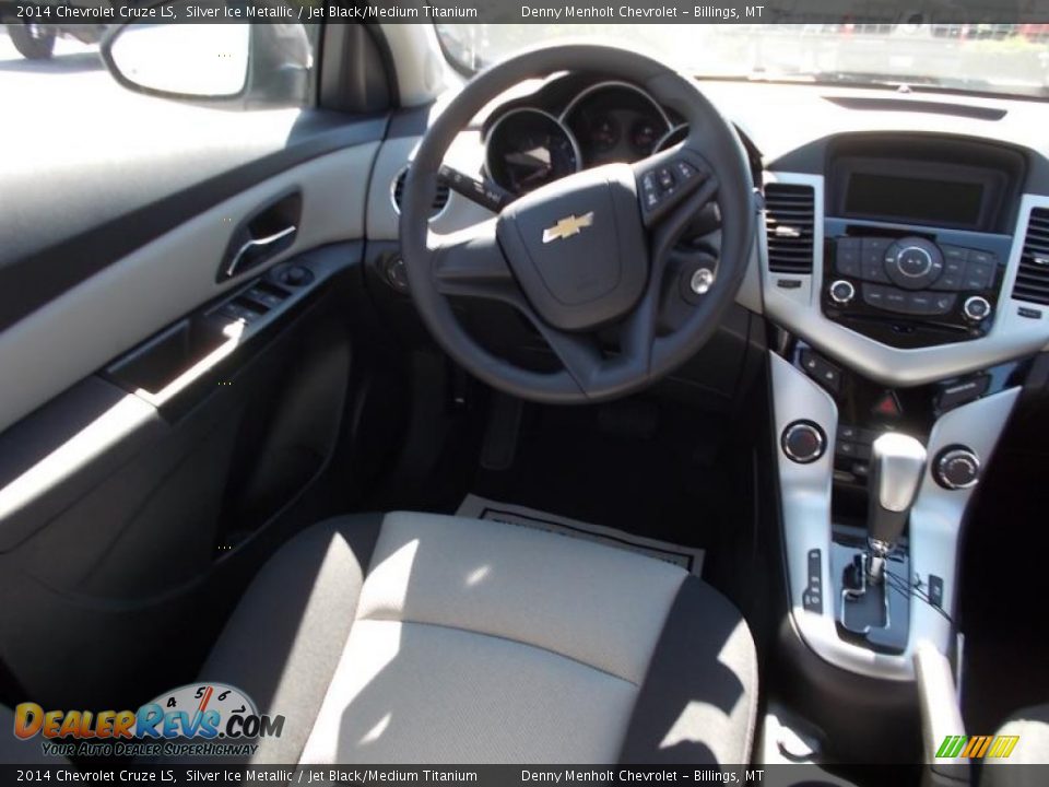 2014 Chevrolet Cruze LS Silver Ice Metallic / Jet Black/Medium Titanium Photo #9