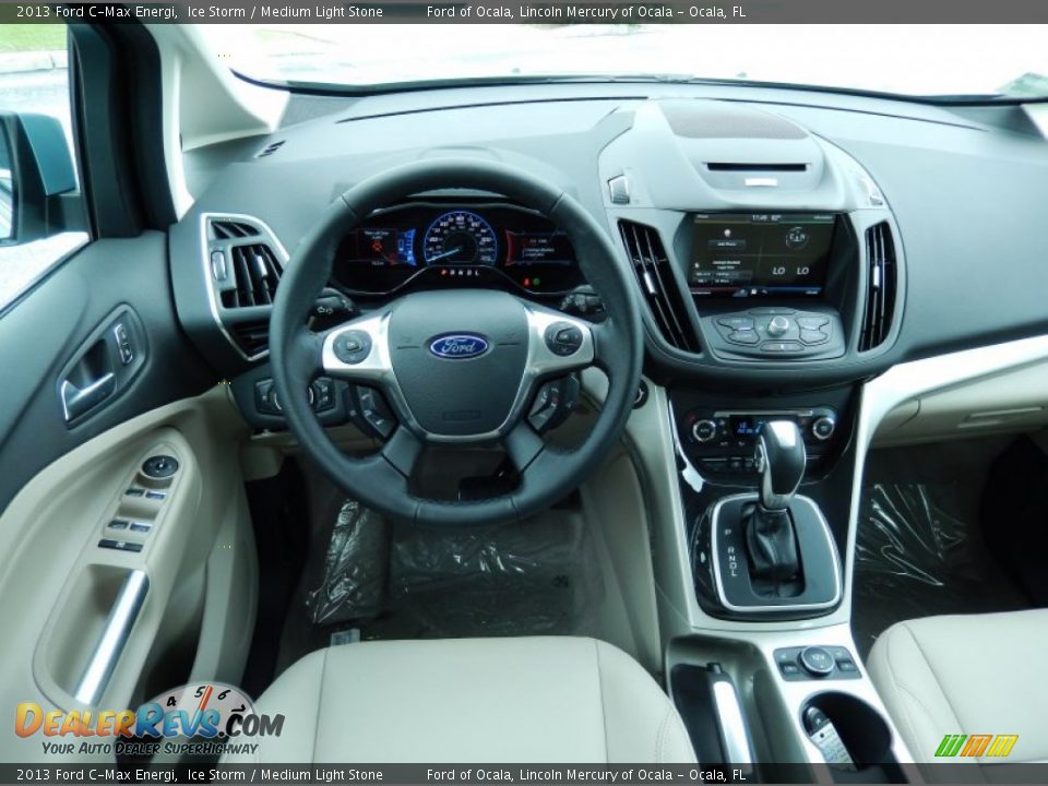Dashboard of 2013 Ford C-Max Energi Photo #8