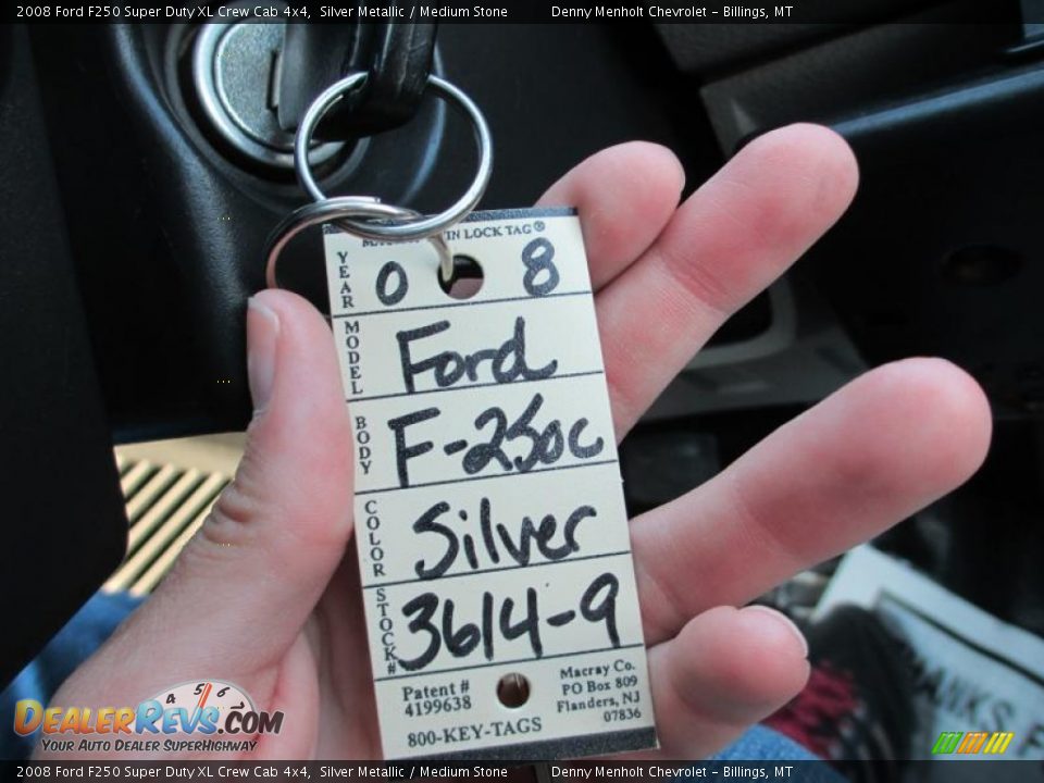 2008 Ford F250 Super Duty XL Crew Cab 4x4 Silver Metallic / Medium Stone Photo #13