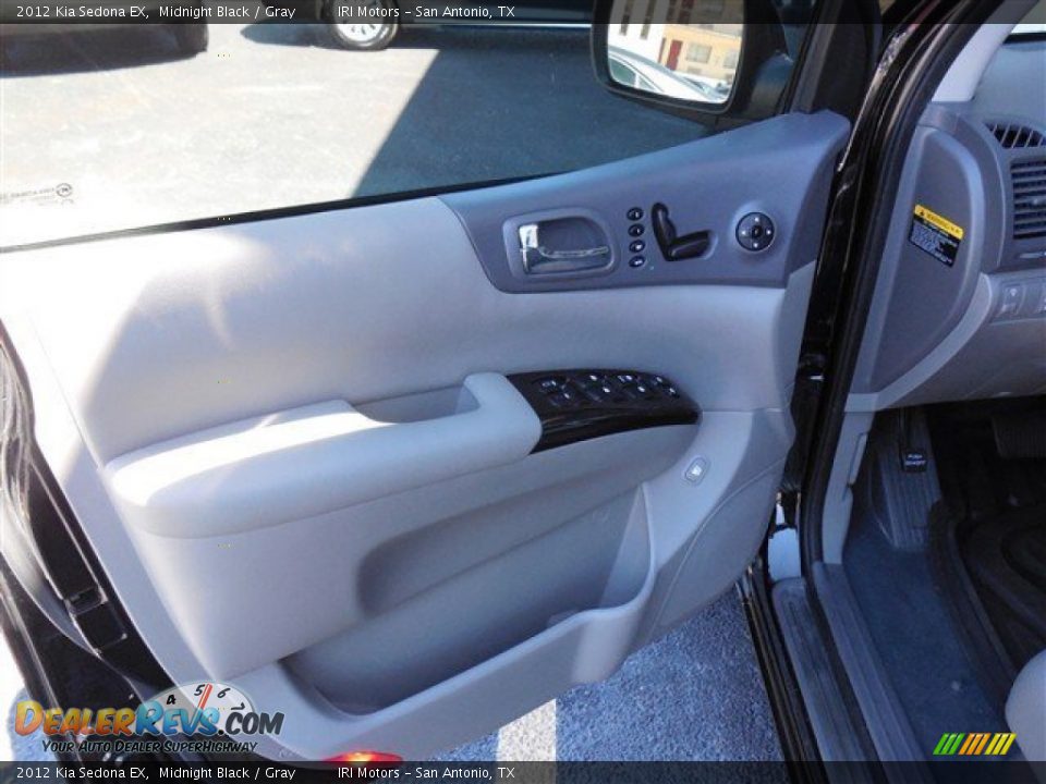 2012 Kia Sedona EX Midnight Black / Gray Photo #13