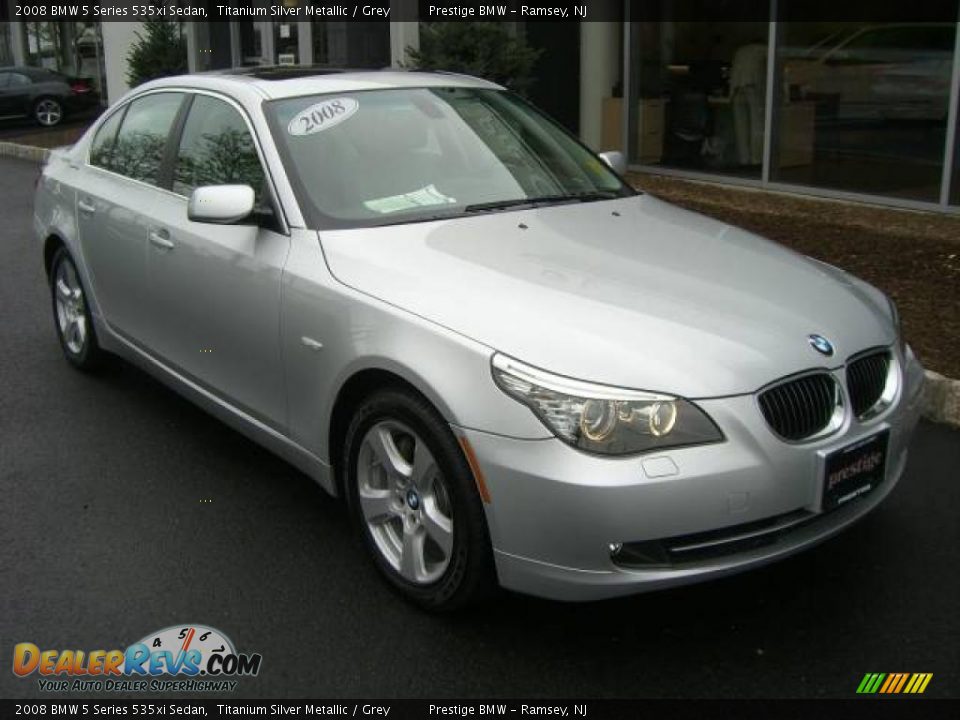 2008 BMW 5 Series 535xi Sedan Titanium Silver Metallic / Grey Photo #2