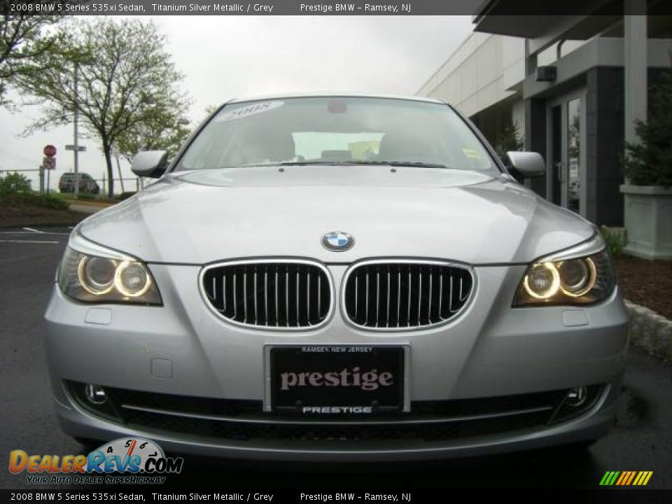 2008 BMW 5 Series 535xi Sedan Titanium Silver Metallic / Grey Photo #4
