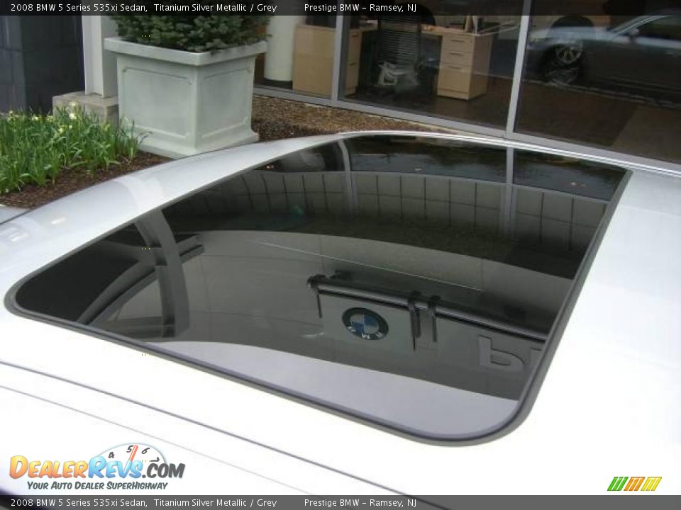 2008 BMW 5 Series 535xi Sedan Titanium Silver Metallic / Grey Photo #15