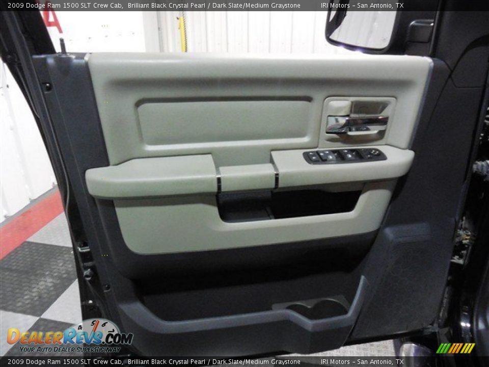 2009 Dodge Ram 1500 SLT Crew Cab Brilliant Black Crystal Pearl / Dark Slate/Medium Graystone Photo #9