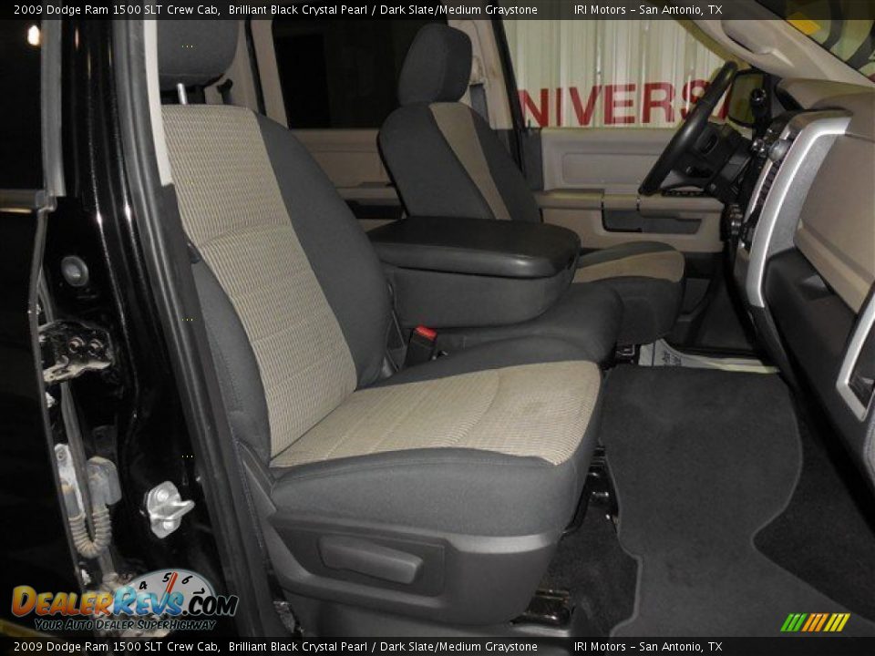 2009 Dodge Ram 1500 SLT Crew Cab Brilliant Black Crystal Pearl / Dark Slate/Medium Graystone Photo #18