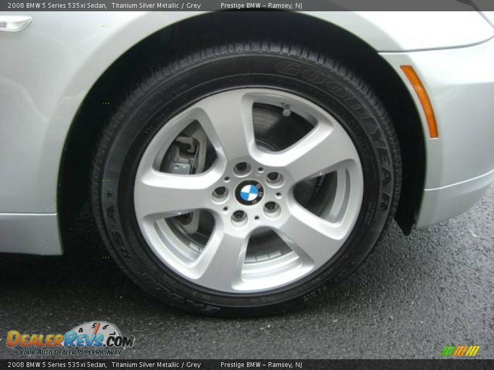 2008 BMW 5 Series 535xi Sedan Titanium Silver Metallic / Grey Photo #22