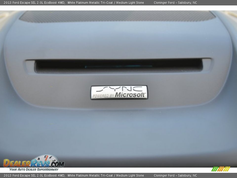 2013 Ford Escape SEL 2.0L EcoBoost 4WD White Platinum Metallic Tri-Coat / Medium Light Stone Photo #15