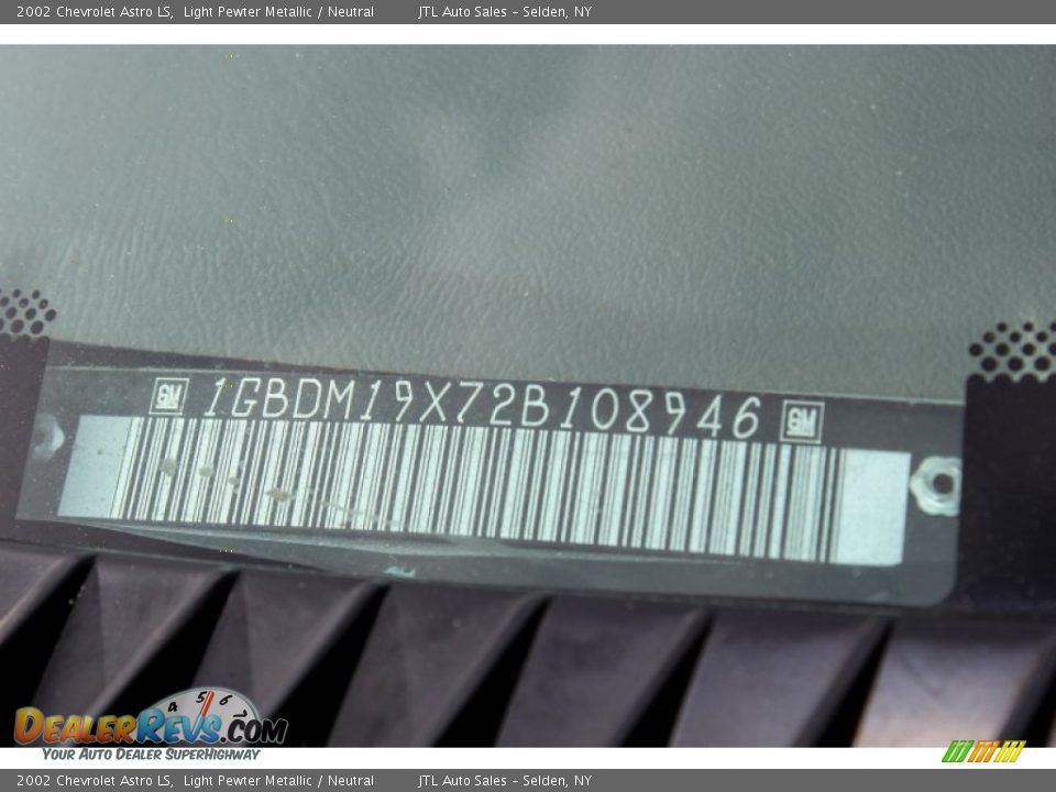 2002 Chevrolet Astro LS Light Pewter Metallic / Neutral Photo #20