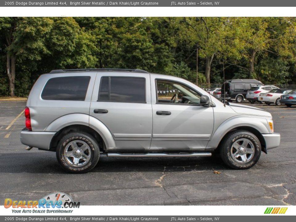 2005 Dodge Durango Limited 4x4 Bright Silver Metallic / Dark Khaki/Light Graystone Photo #7