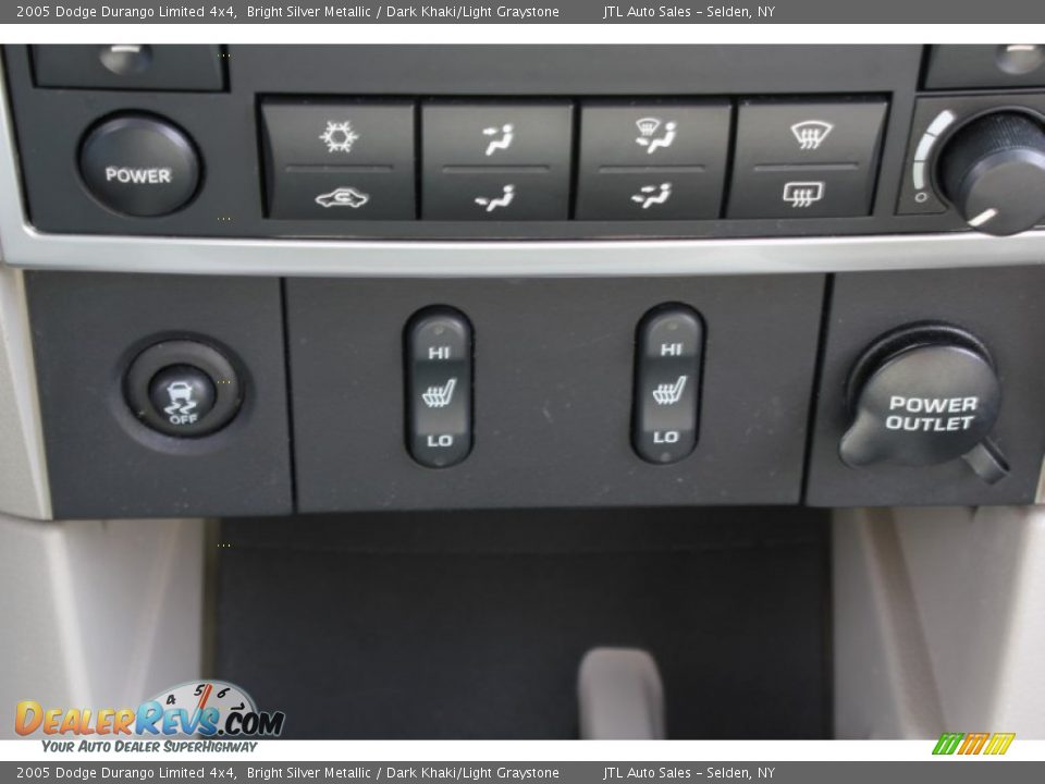2005 Dodge Durango Limited 4x4 Bright Silver Metallic / Dark Khaki/Light Graystone Photo #13