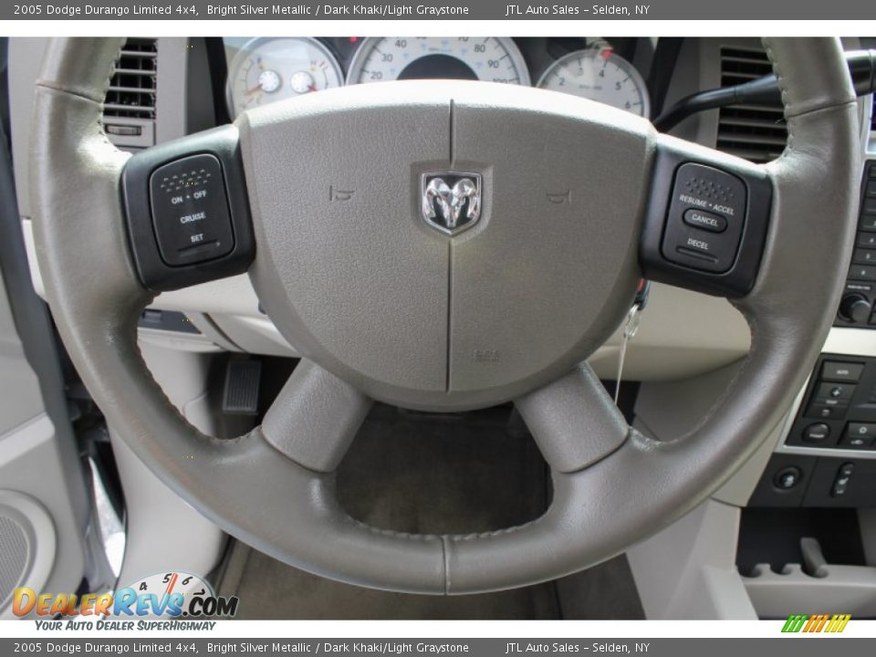 2005 Dodge Durango Limited 4x4 Bright Silver Metallic / Dark Khaki/Light Graystone Photo #16