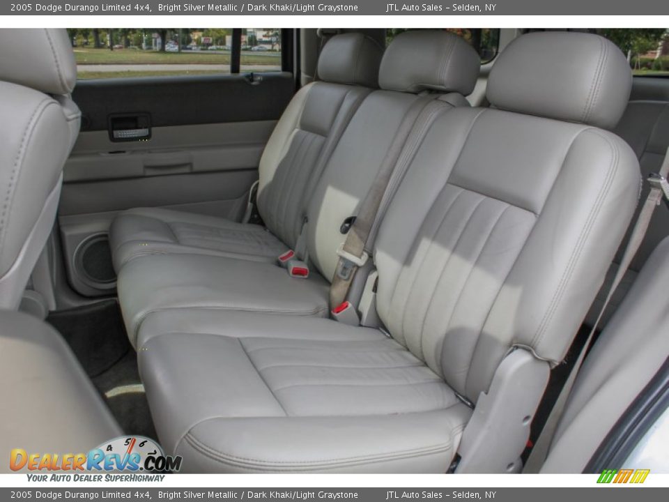 2005 Dodge Durango Limited 4x4 Bright Silver Metallic / Dark Khaki/Light Graystone Photo #19
