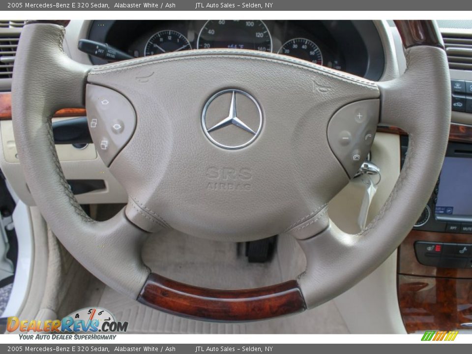 2005 Mercedes-Benz E 320 Sedan Steering Wheel Photo #15