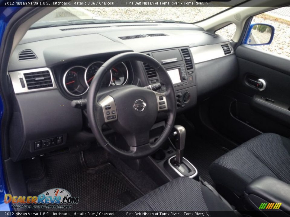 2012 Nissan Versa 1.8 SL Hatchback Metallic Blue / Charcoal Photo #9