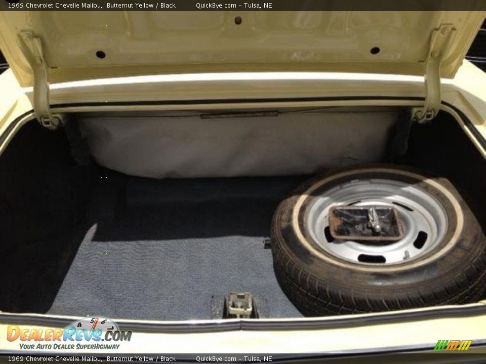 1969 Chevrolet Chevelle Malibu Butternut Yellow / Black Photo #6