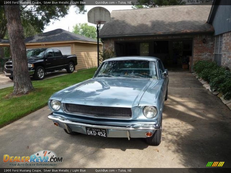 1966 Ford Mustang Coupe Silver Blue Metallic / Light Blue Photo #2