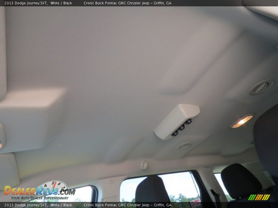 2013 Dodge Journey SXT White / Black Photo #12