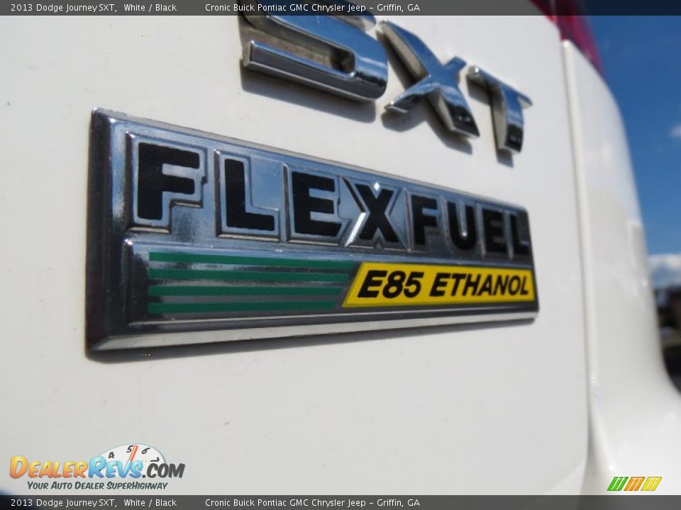 2013 Dodge Journey SXT White / Black Photo #16