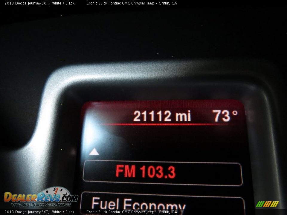 2013 Dodge Journey SXT White / Black Photo #24