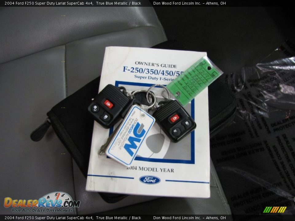 2004 Ford F250 Super Duty Lariat SuperCab 4x4 True Blue Metallic / Black Photo #30