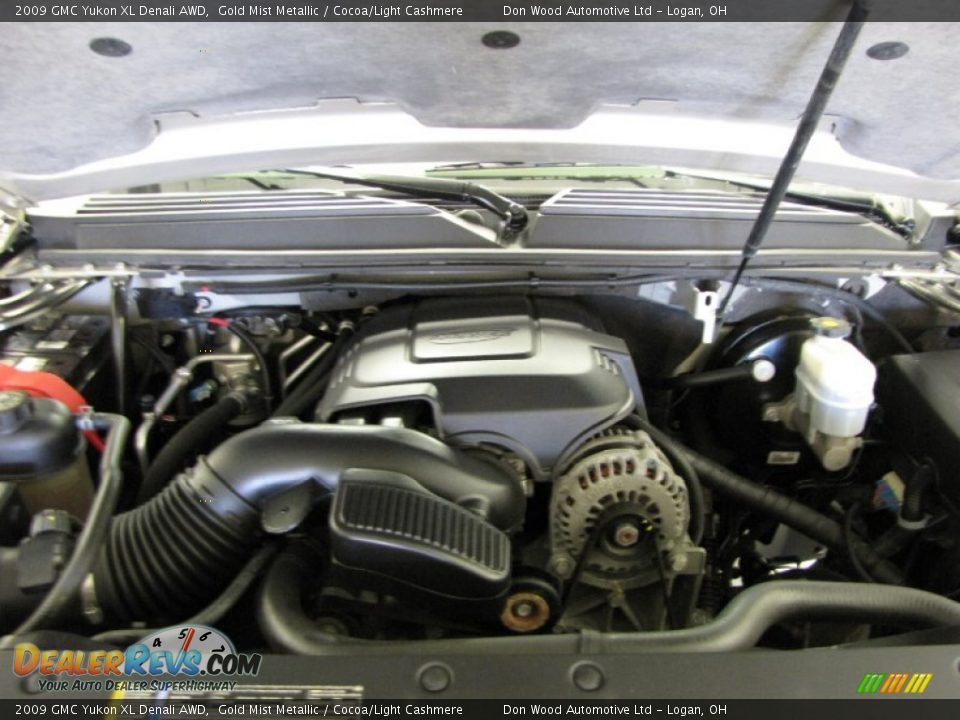 2009 GMC Yukon XL Denali AWD Gold Mist Metallic / Cocoa/Light Cashmere Photo #3