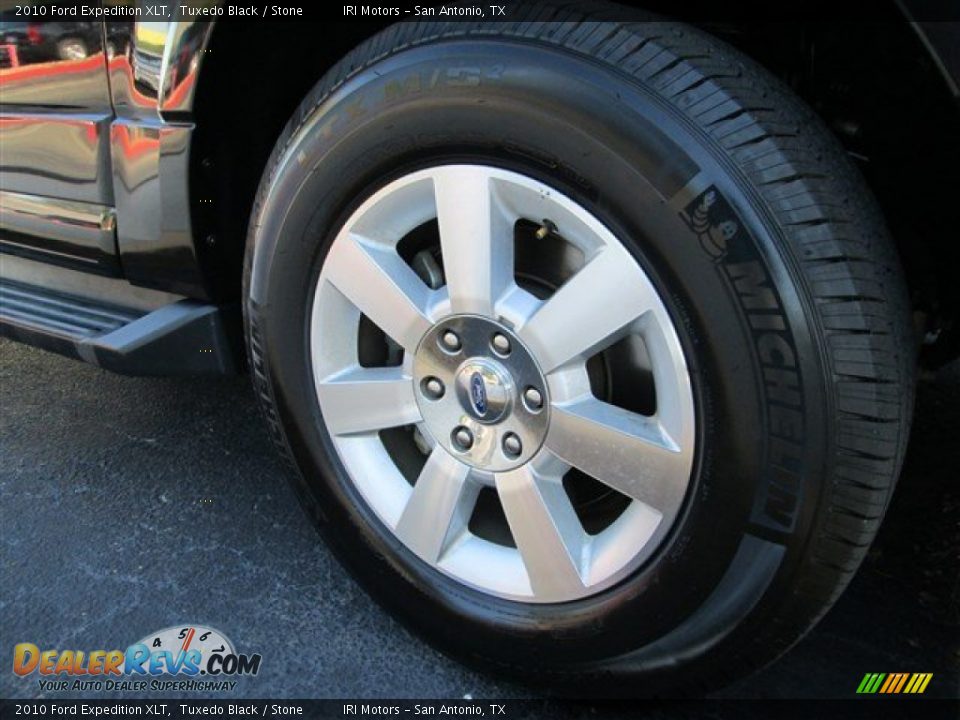 2010 Ford Expedition XLT Tuxedo Black / Stone Photo #3