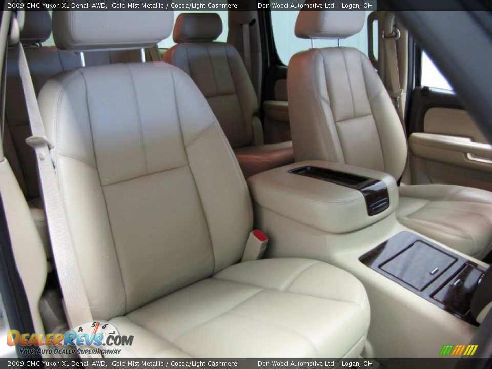 2009 GMC Yukon XL Denali AWD Gold Mist Metallic / Cocoa/Light Cashmere Photo #11