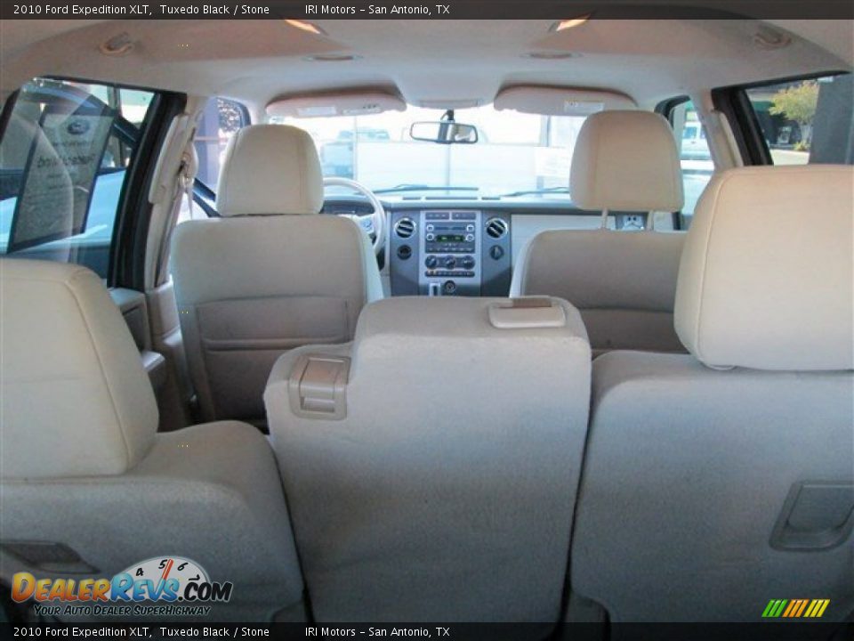 2010 Ford Expedition XLT Tuxedo Black / Stone Photo #9