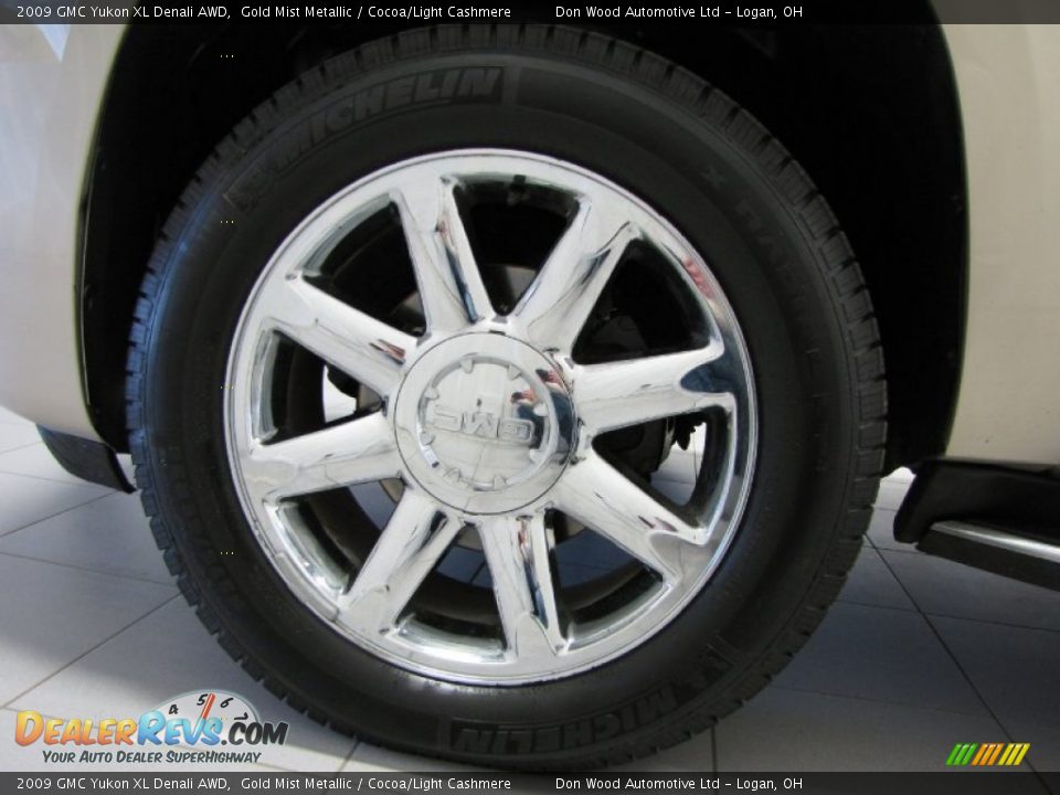 2009 GMC Yukon XL Denali AWD Gold Mist Metallic / Cocoa/Light Cashmere Photo #29