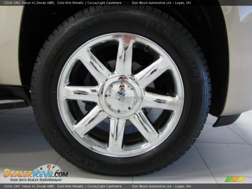 2009 GMC Yukon XL Denali AWD Gold Mist Metallic / Cocoa/Light Cashmere Photo #32
