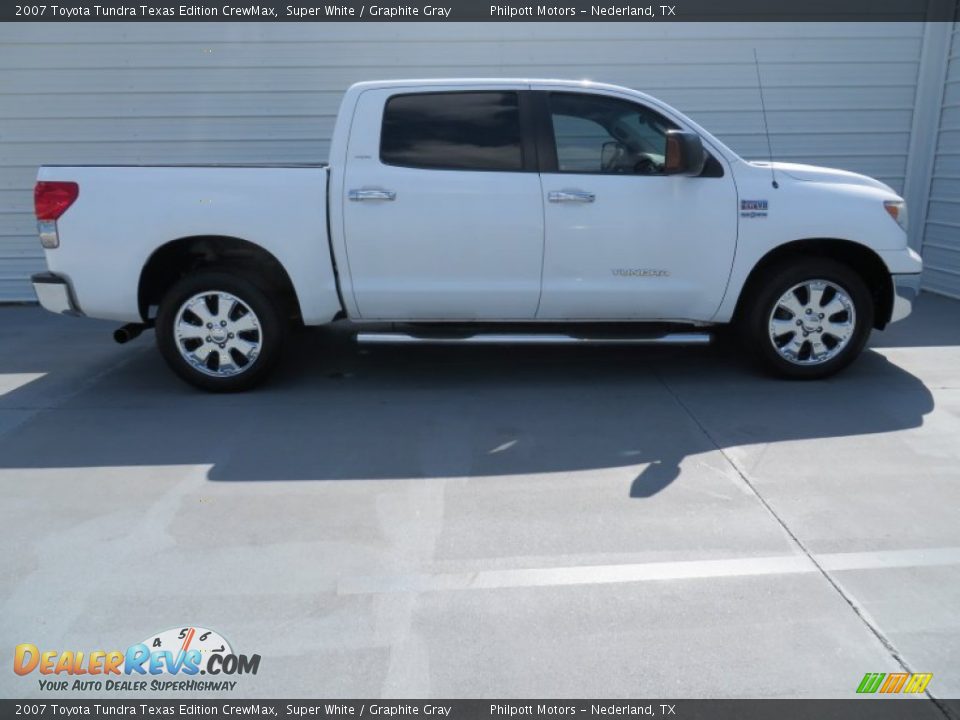 2007 Toyota Tundra Texas Edition CrewMax Super White / Graphite Gray Photo #3